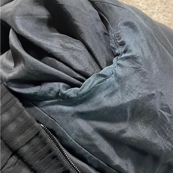 Akris Black 100% Silk Layered Collarless Zip Up Jacket Blazer size 12 - Picture 11 of 12